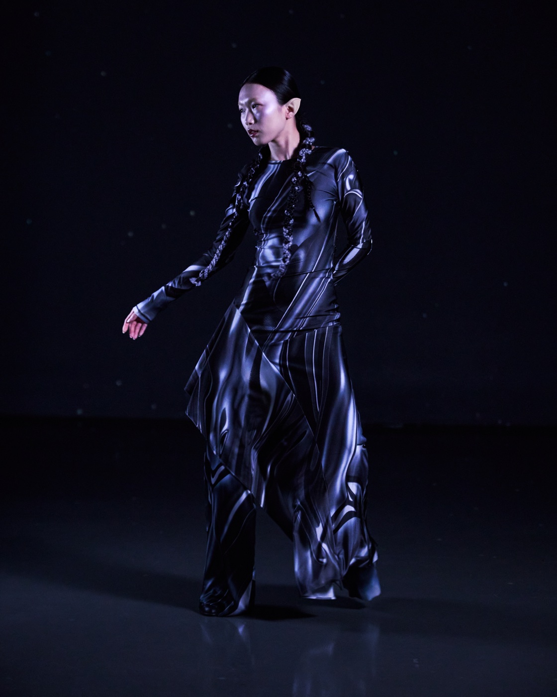 Origin campaign, black liquid-metal look in motion